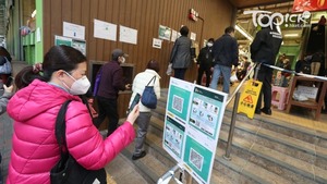 港府再次收緊防疫措施，包括將街市納入表列處所。（黃建輝攝）