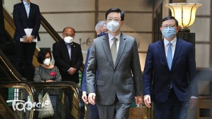 特首選舉提交提名表格限期屆滿，只有李家超一份提名表格。（陳靜儀攝）