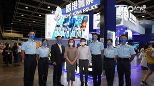港府設13攤位，解公務員入職條件、工作前景(楊何蓓茵fb)