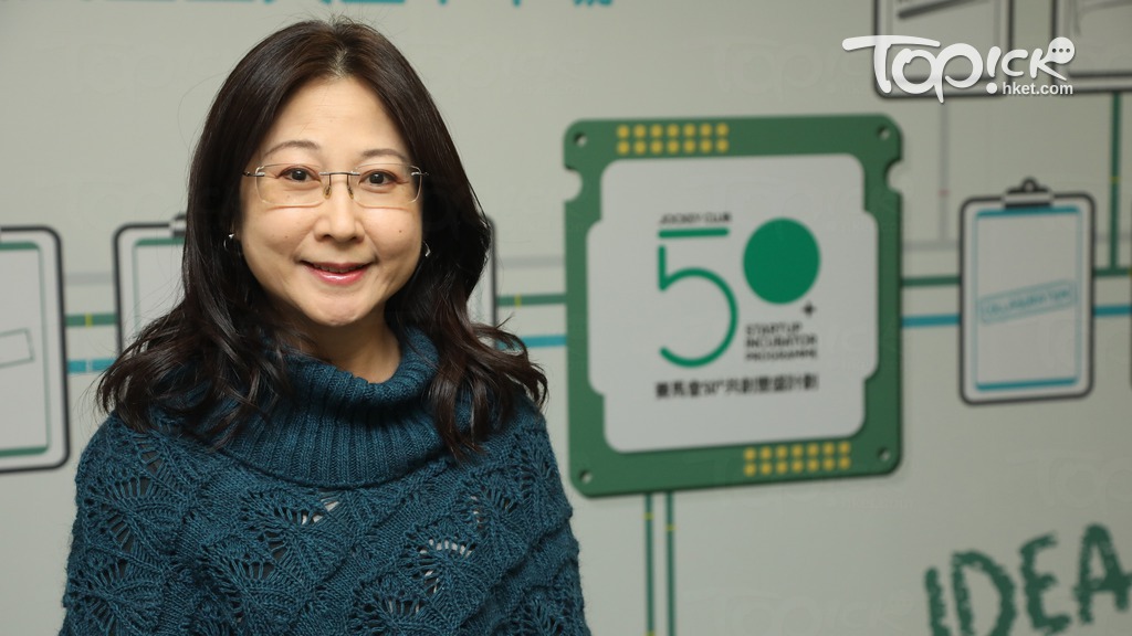 Mary已是50+一族，當了26年註冊社工，直到今天仍為一班長者服務。（湯致遠攝）