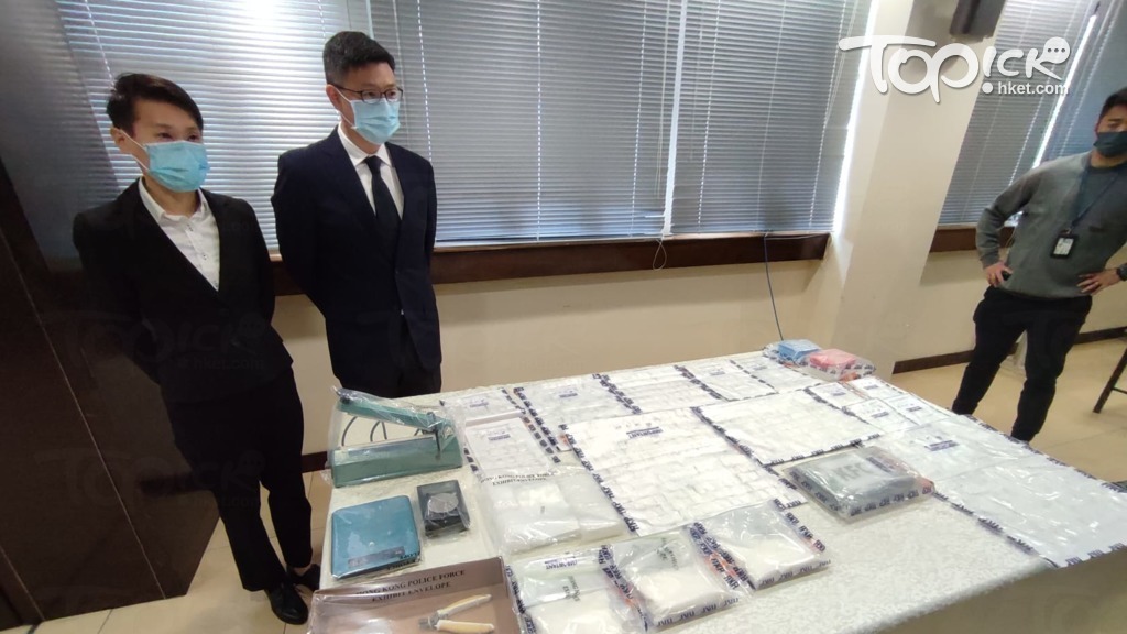 警搗荃灣酒店毒品儲存倉，檢市值360萬元毒品。（曾秋文攝）