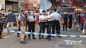 警員封閉現場調查。（曾秋文攝）