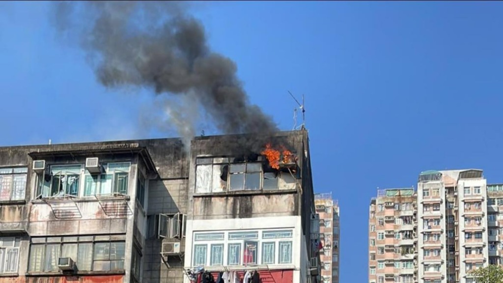 大埔廣褔道唐樓發生火警（大埔 TAI PO fb圖片)