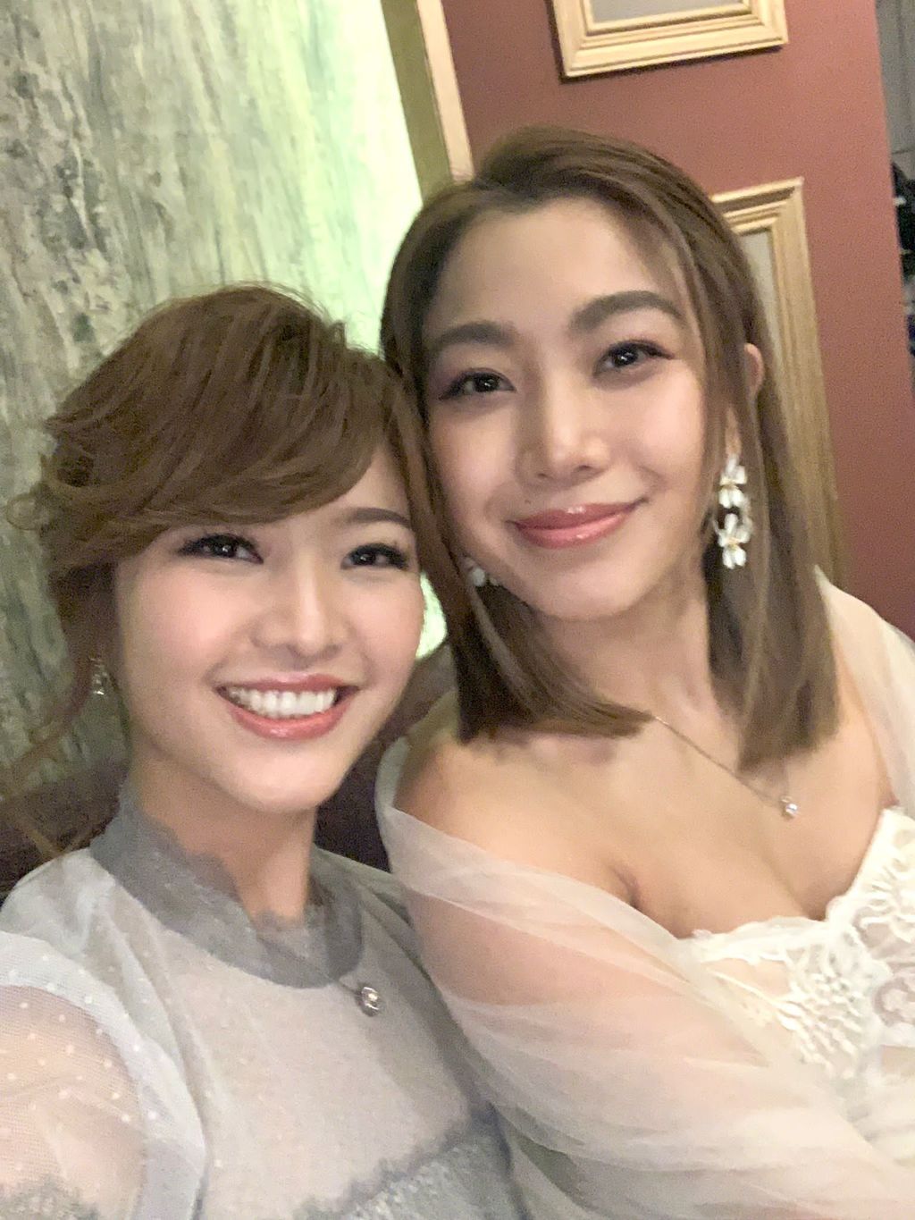 戲中鬥過你死我活，現實邱芷微與姜麗文相處融洽。
