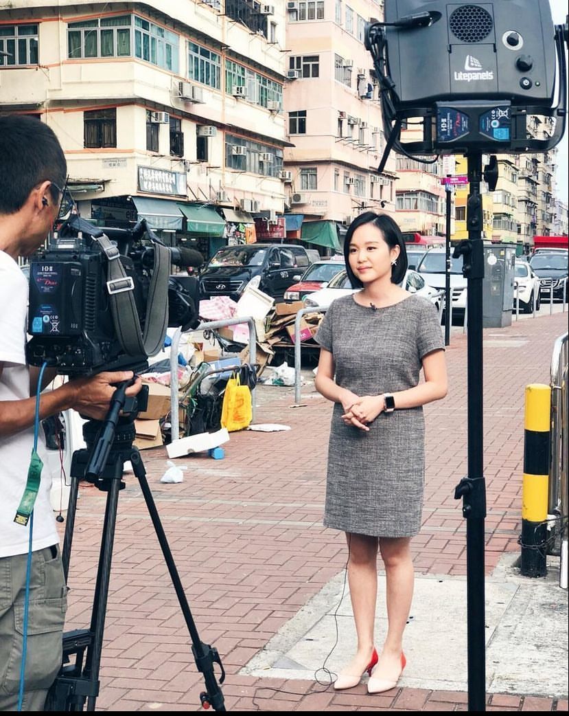 在TVB做專題記者，不時要發掘不同的新聞故事。（被訪者提供圖片）