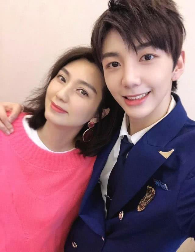 【洪欣離婚】兒子張鎬濂出身Band1英中 讀上海戲劇學院做繼父師弟