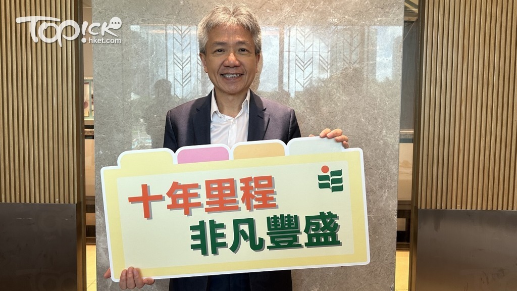 教大校長張仁良將於8月卸任，他指樂於將任內10年「風風雨雨」所獲得的風險管理經驗，與人分享。（馮琪雅攝）