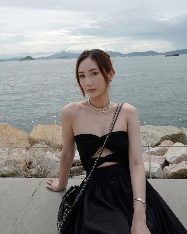悉心打扮