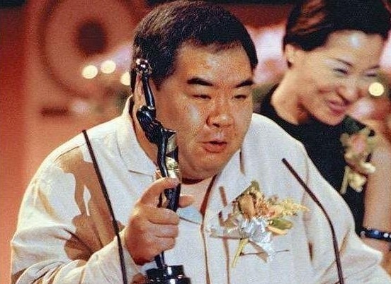 鄭則仕憑《何必有我》獲金像獎影帝。
