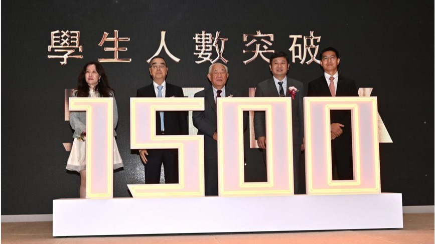 珠海學院本科及碩士學生總數突破1500人，校方未來擬申請增設11個碩士及博士課程。