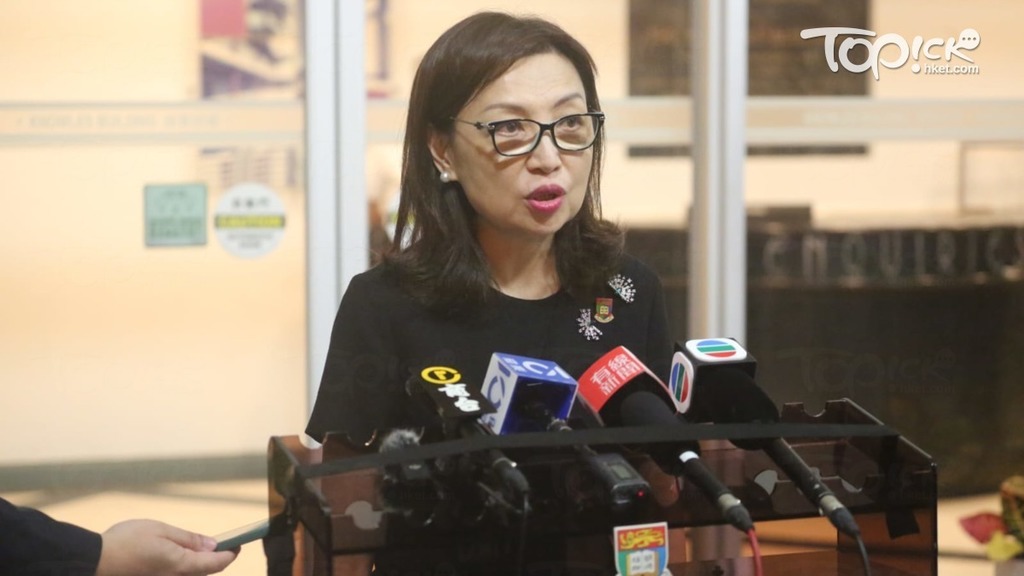 港大校委會主席王沛詩公布委任2名非校委人士加入調查小組。（曾秋文攝）