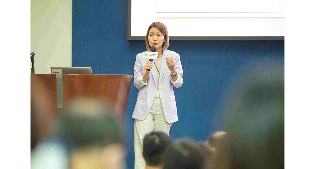 陳曉園建議，除家庭成員外，可鼓勵更多有心人如鄰居和朋友當照顧者的角色，讓被照顧者得到保障。