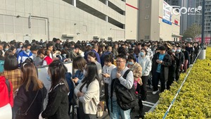 COSTCO深圳店進場需等候至少3小時以上。（陳靜儀攝）