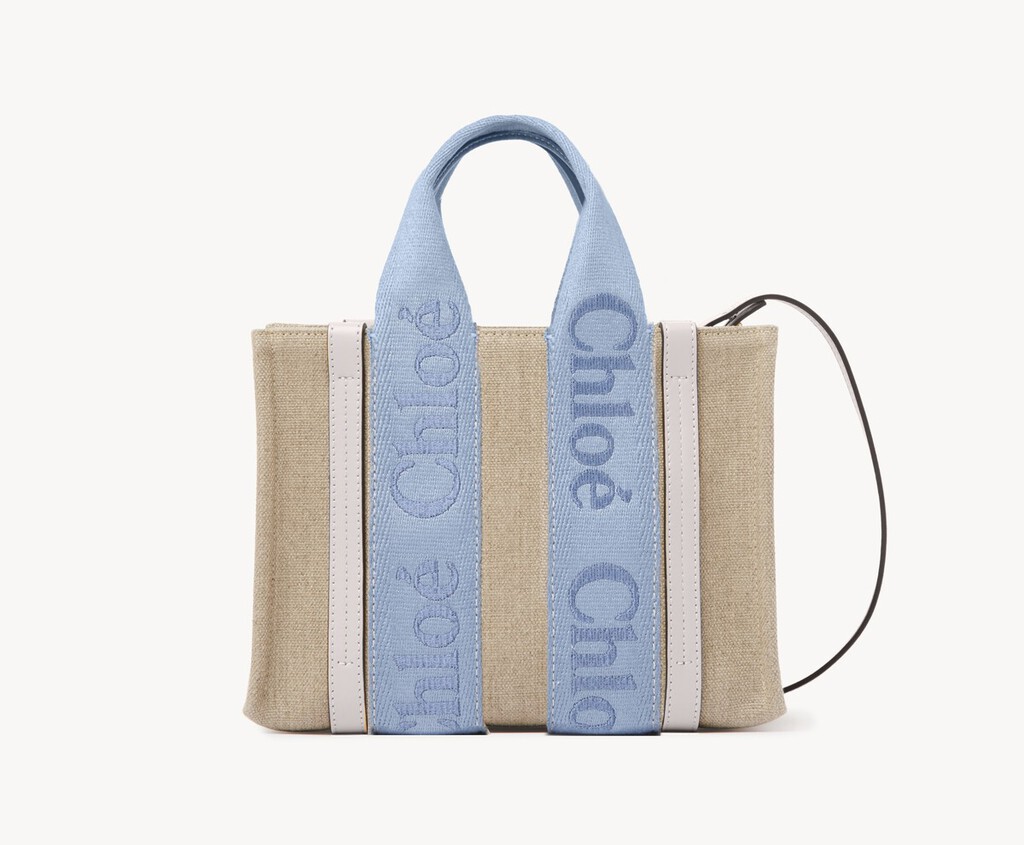 Woody小型麻質帆布tote bag配以洗水牛仔布。（$10,700/圖片品牌提供）