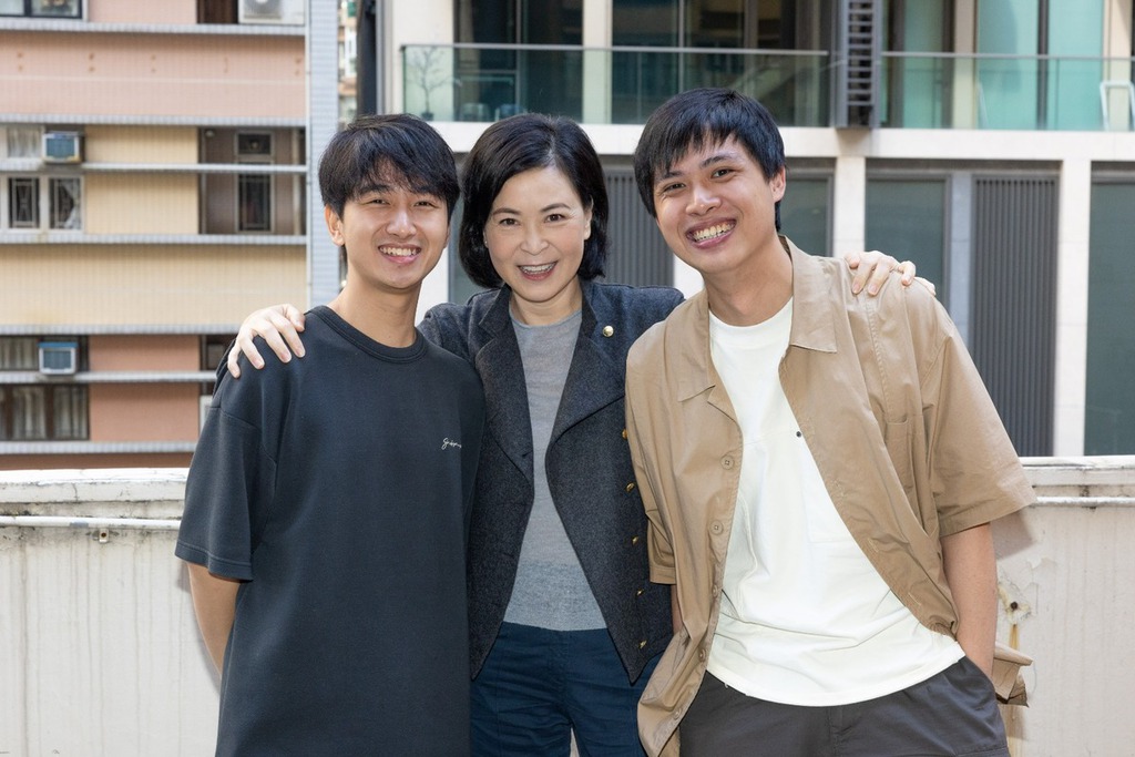譚善揚、蘇玉華、林善（左起）