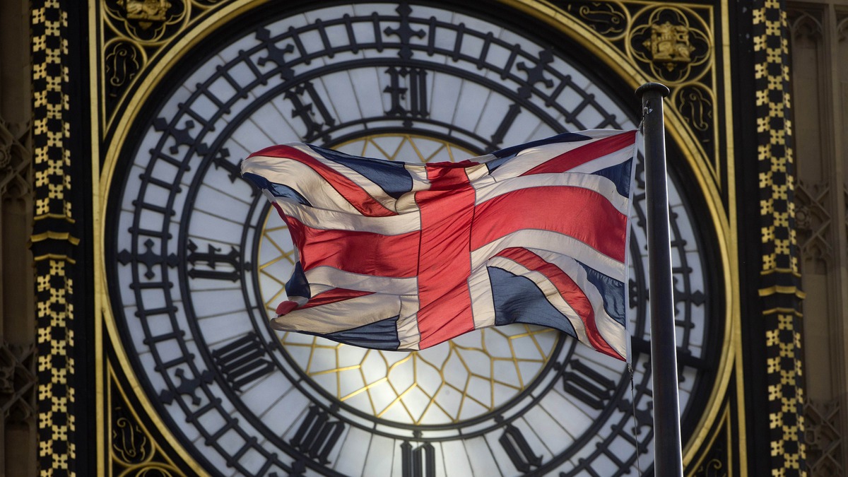 英國大選｜辛偉誠宣布辭任首相和保守黨黨魁富時100指數暫升0.3%、英鎊靠穩