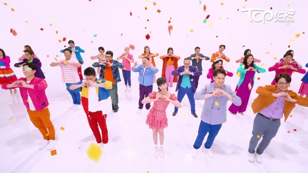 《愛．回家之開心速遞》全新主題曲《這個家》MV。
