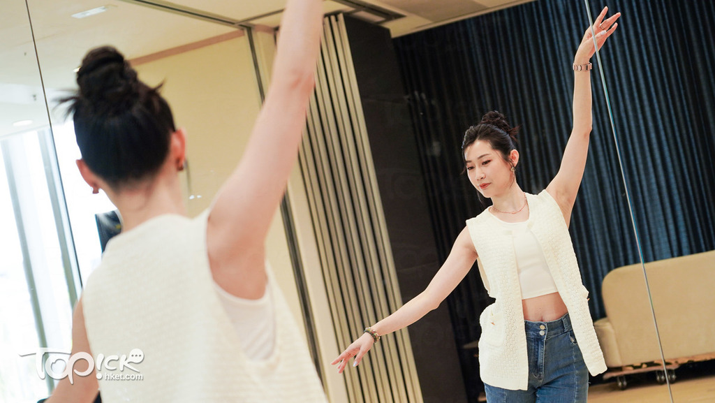 Barbie進入演藝學院後卻發現自己並不適合這個環境，每天的壓力讓她變得越來越胖，最終決定放棄舞蹈，選擇成為一名空姐。（越玲瓏攝）