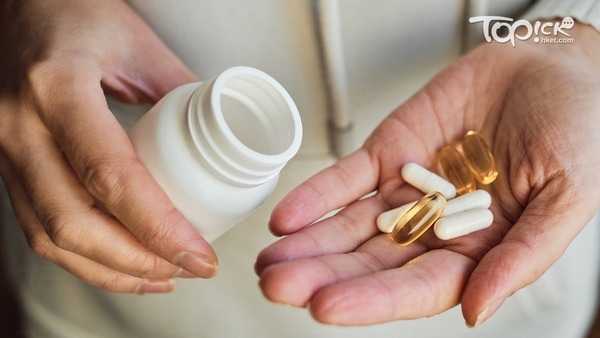 3種常見保健品易吃錯，恐血管鈣化危及骨骼健康，藥劑師揭服用禁忌：嘥錢又傷身。