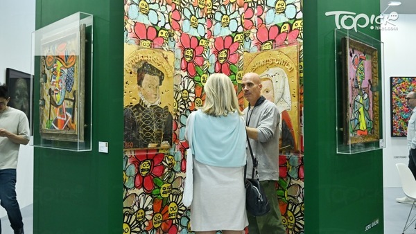 作為香港藝術周的焦點活動,第十屆Art Central明日(26日)起一連5天在中環海濱舉行。(曾耀輝攝)