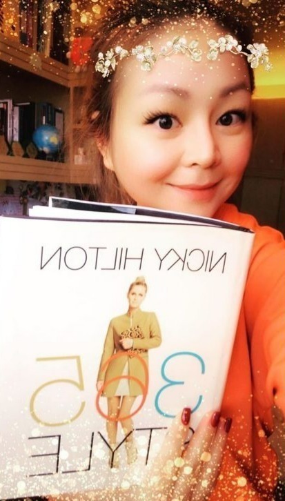 梁振英次女梁齊昕逝世。