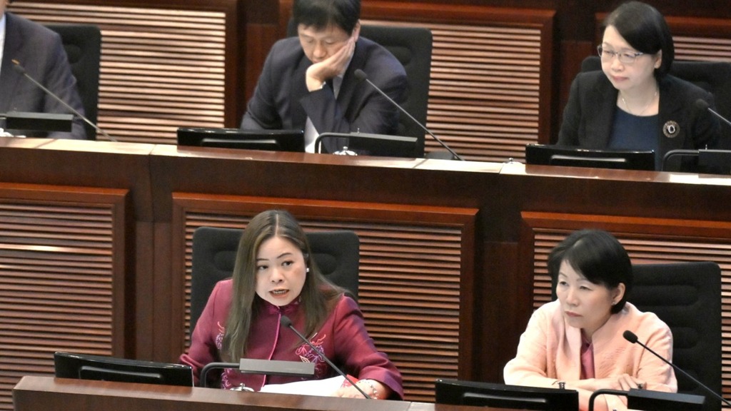文體旅局透露，倘體育園不達到體育活動舉辦日數的KPI需罰款，主場館一日可罰50萬元。(曾耀輝攝)