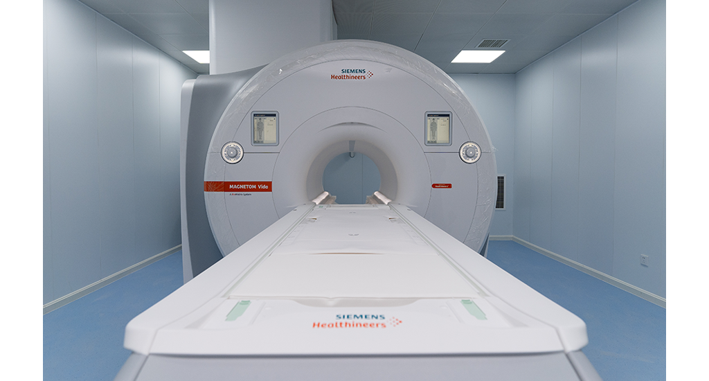 西門子3.0T磁力共振,具備無輻射與超高解析度特點,適用全身精準檢查。