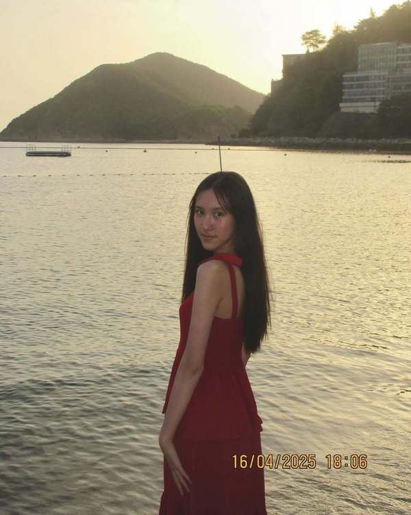 林文龍與郭可盈女兒林天若。
