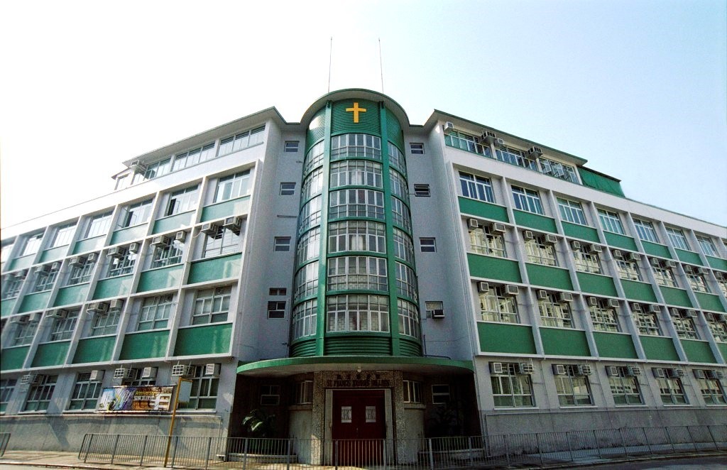 聖芳濟書院於中一至中三全面實行小班教學。（中學概覽）