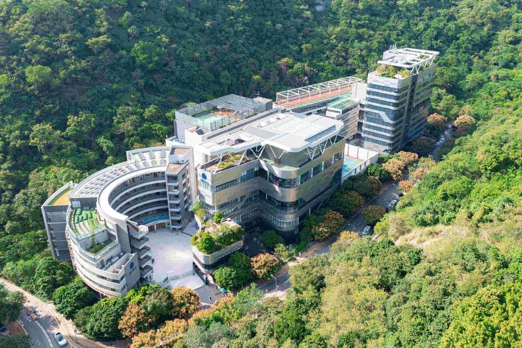 弘立書院，提供小一預備班至十二年級課程，中學實行國際文憑（IB）課程。（學校圖片）