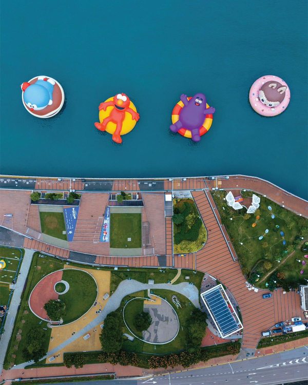 維港海上大巡遊｜多啦A夢同LABUBU等角色金鐘「漂浮」 11月1日更會作海上出巡【附巡遊觀賞路線】