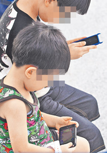 色情Apps無王管小心孩子沉迷淫審委員：部分可評第Ⅱ類不雅物